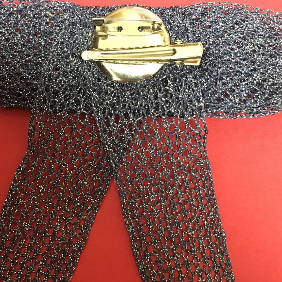 Pin - Picture 6 of 7